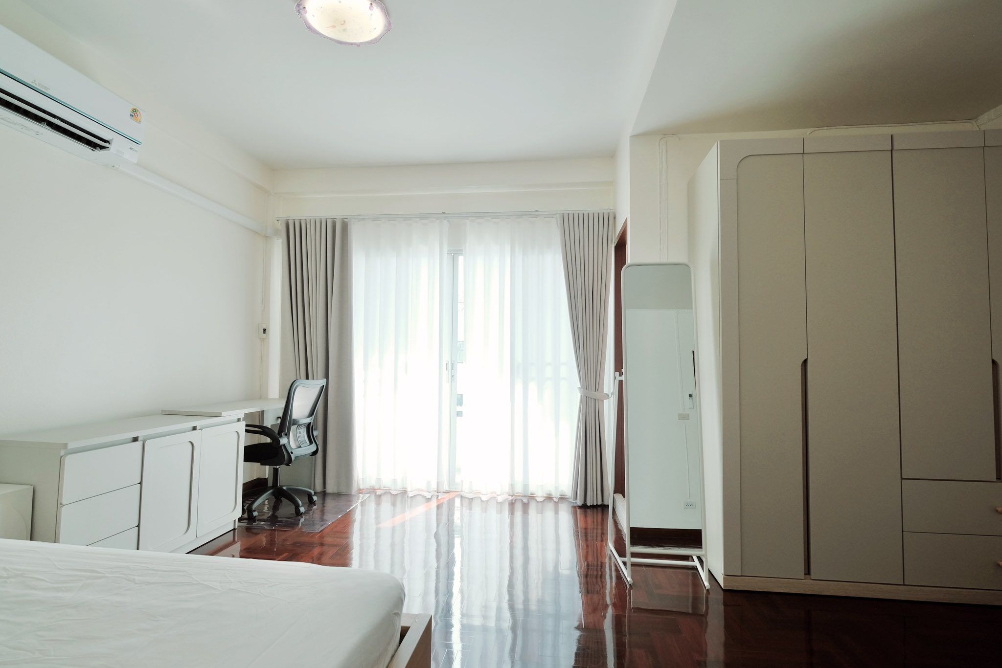 uploads/3efcf3ff-14c0-49cd-a97d-c18a86e0c28f/f575ab96-db01-4e57-9b75-59db9b6782d2