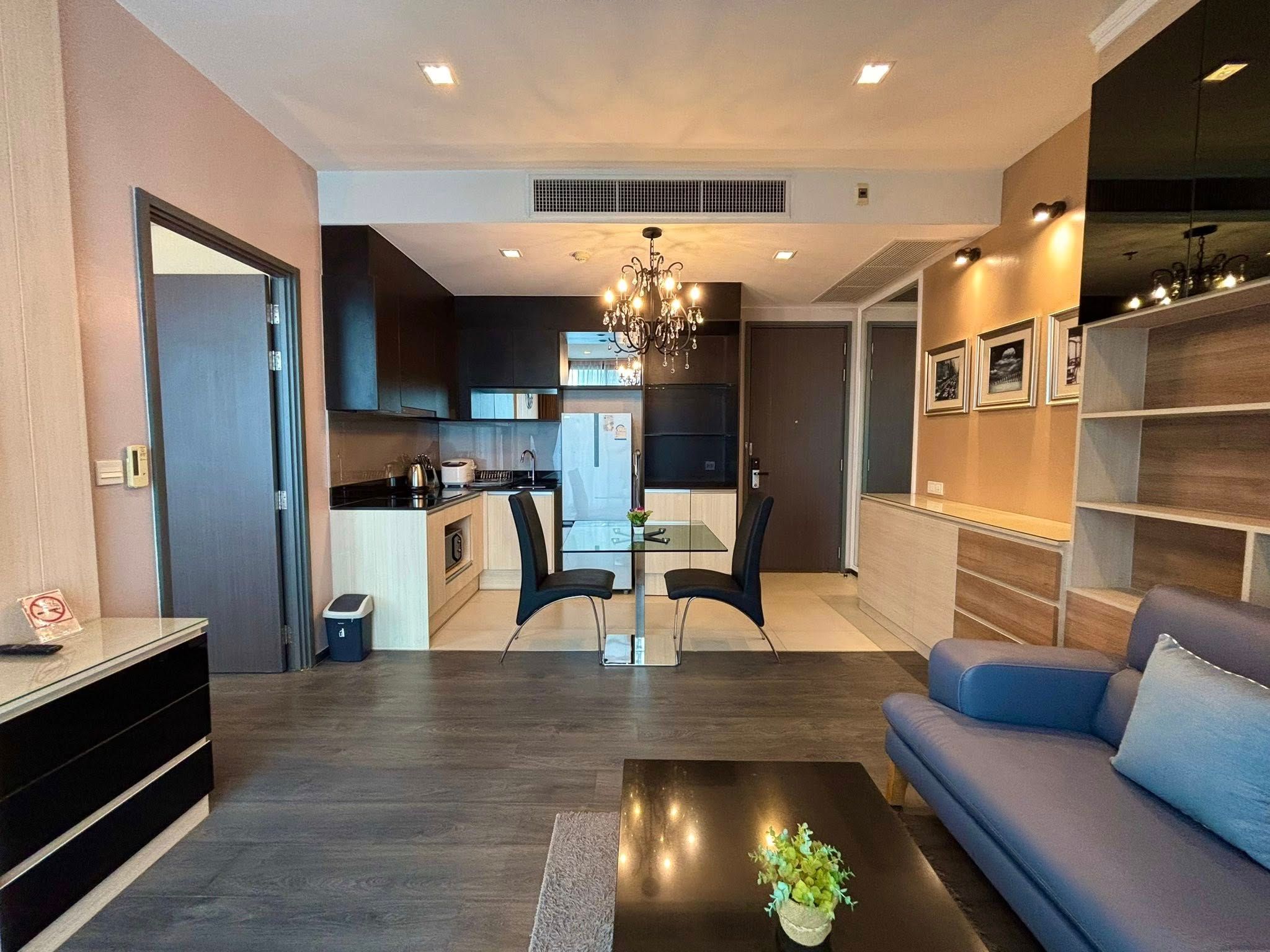 1 卧室 公寓 出租 在  - Image 8