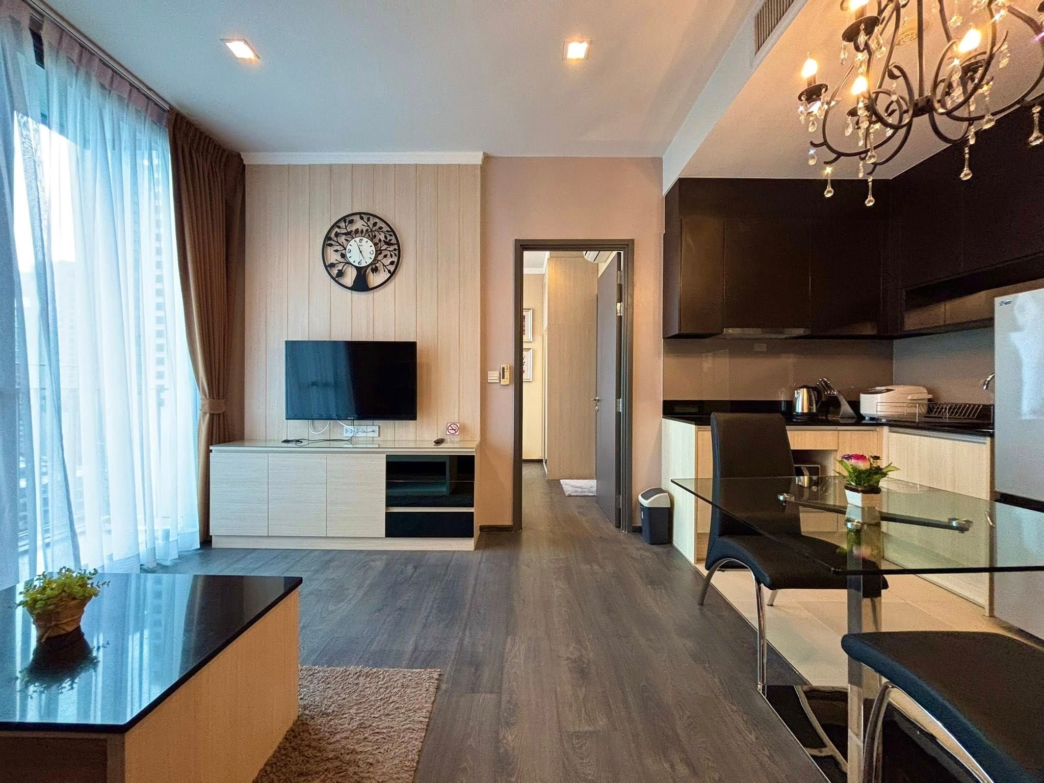 1 卧室 公寓 出租 在  - Image 3