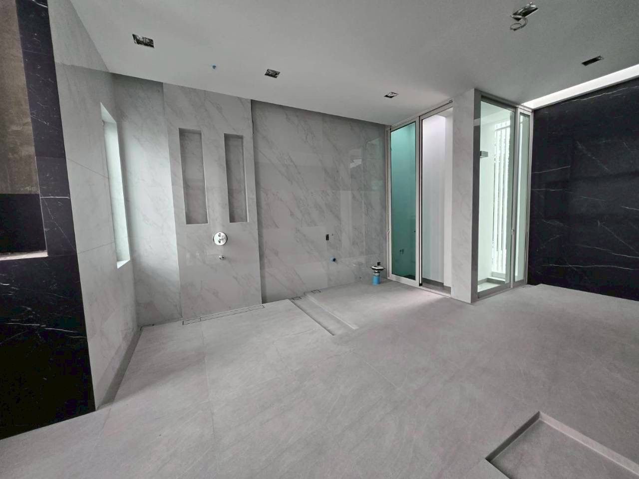 3 卧室 独立房屋 出售 在  - Image 30