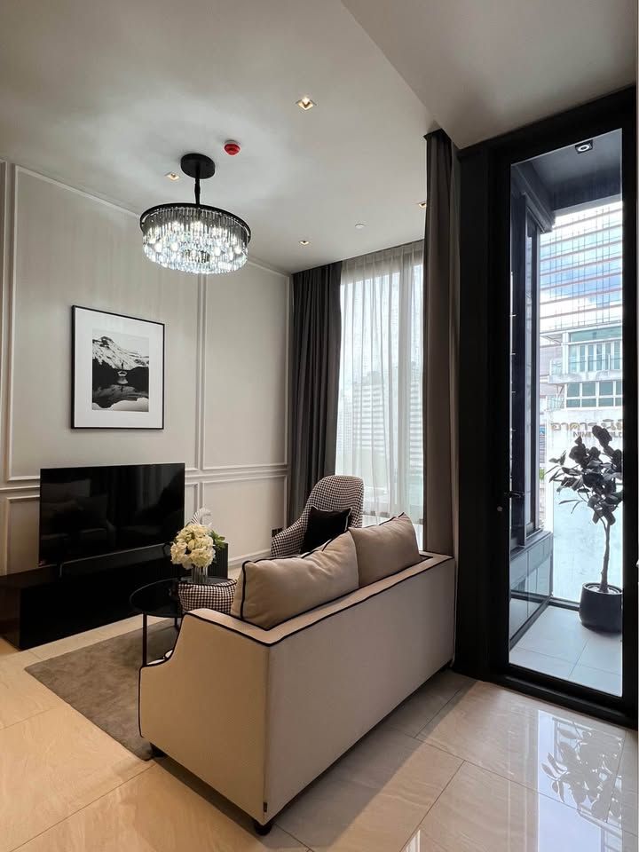 Ashton Silom - Image 1