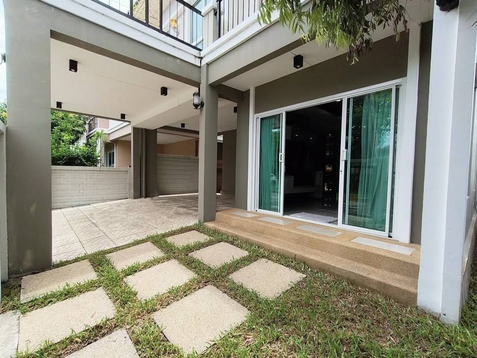 Passorn Prestige Pattanakarn - Image 7