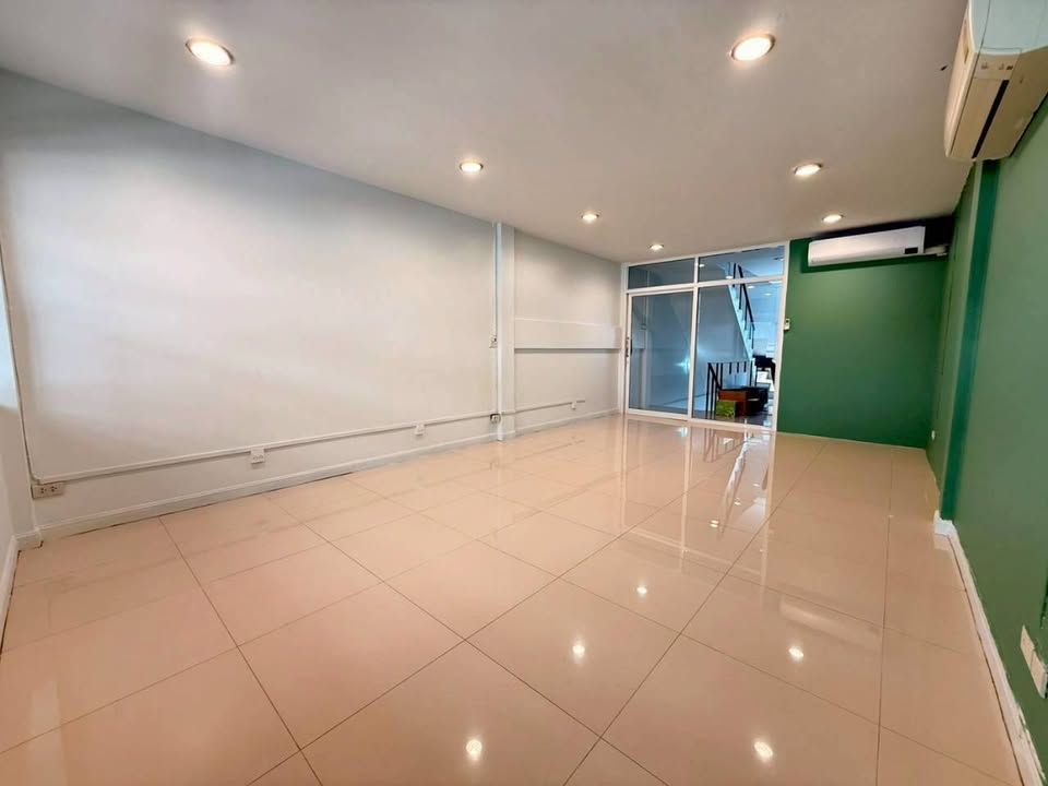 uploads/3efcf3ff-14c0-49cd-a97d-c18a86e0c28f/f8985c94-fa0d-4378-bbe9-ba414f285af9