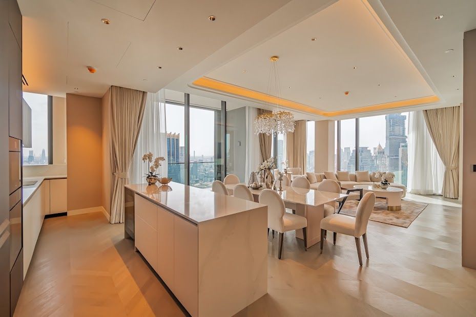 3 Bedroom Condo For Sale in Lumphini, Pathum Wan, Bangkok - Image 4