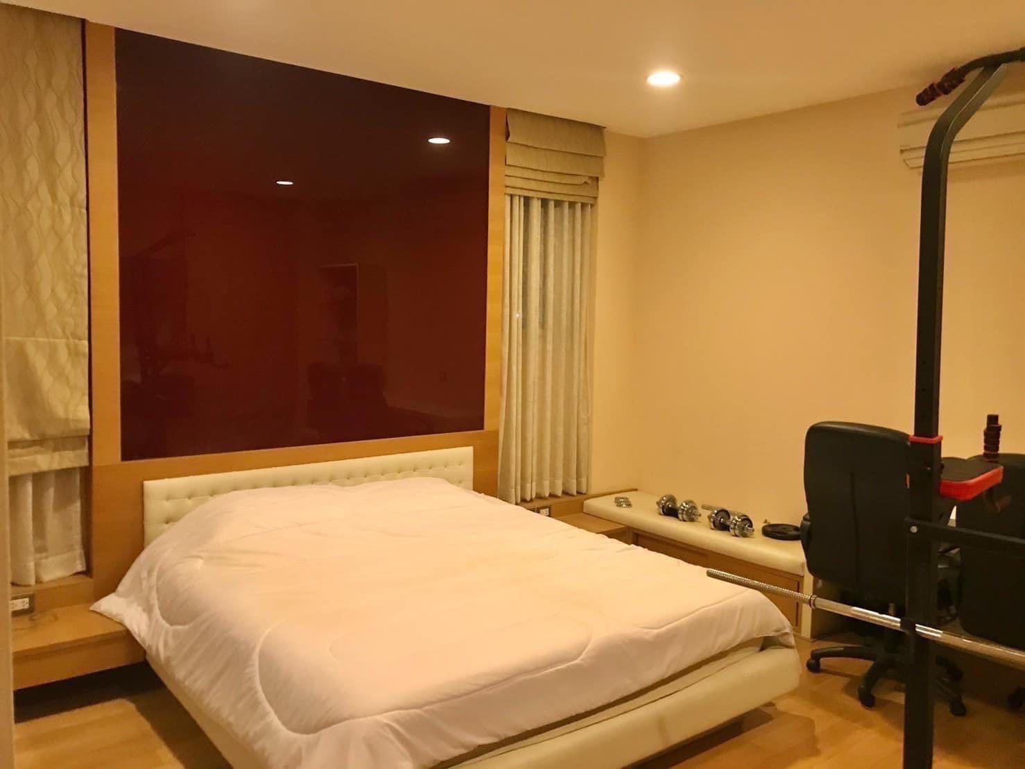 7 卧室 独立房屋 出租 在  - Image 29