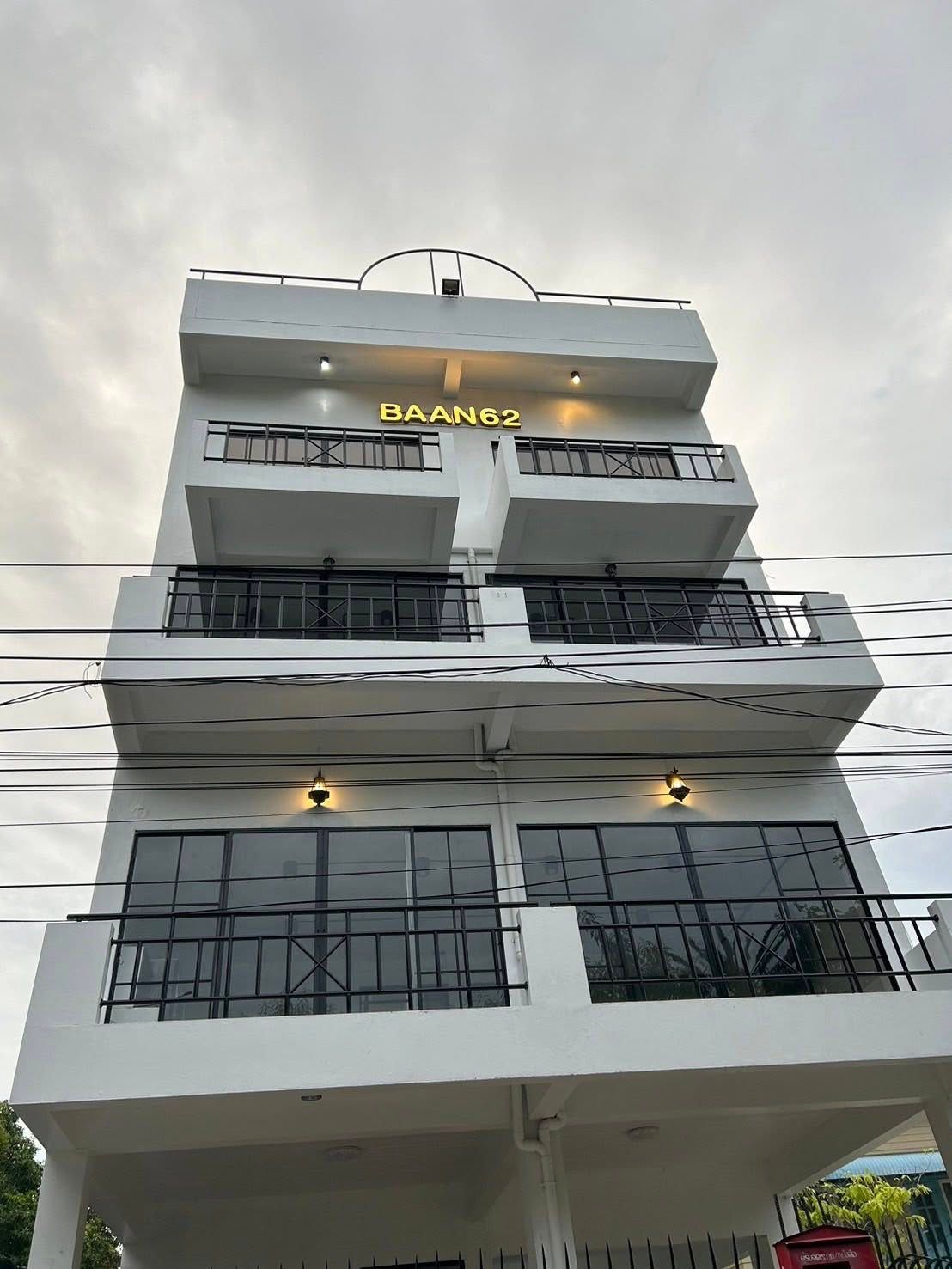  Building For Rent in Bang Chak, Phra Khanong, Bangkok - Image 1