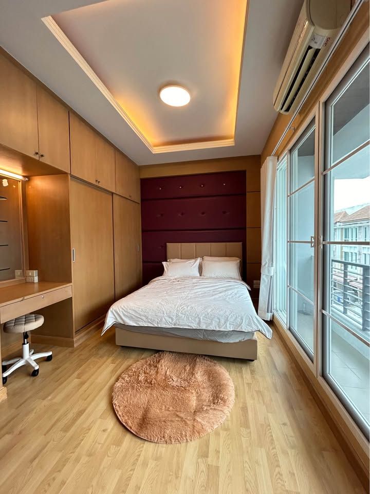 3 卧室 联排别墅 出租 在  - Image 15