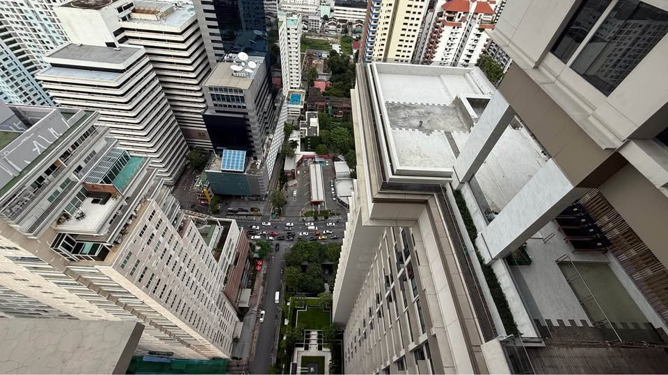 The ESSE Asoke - Image 12