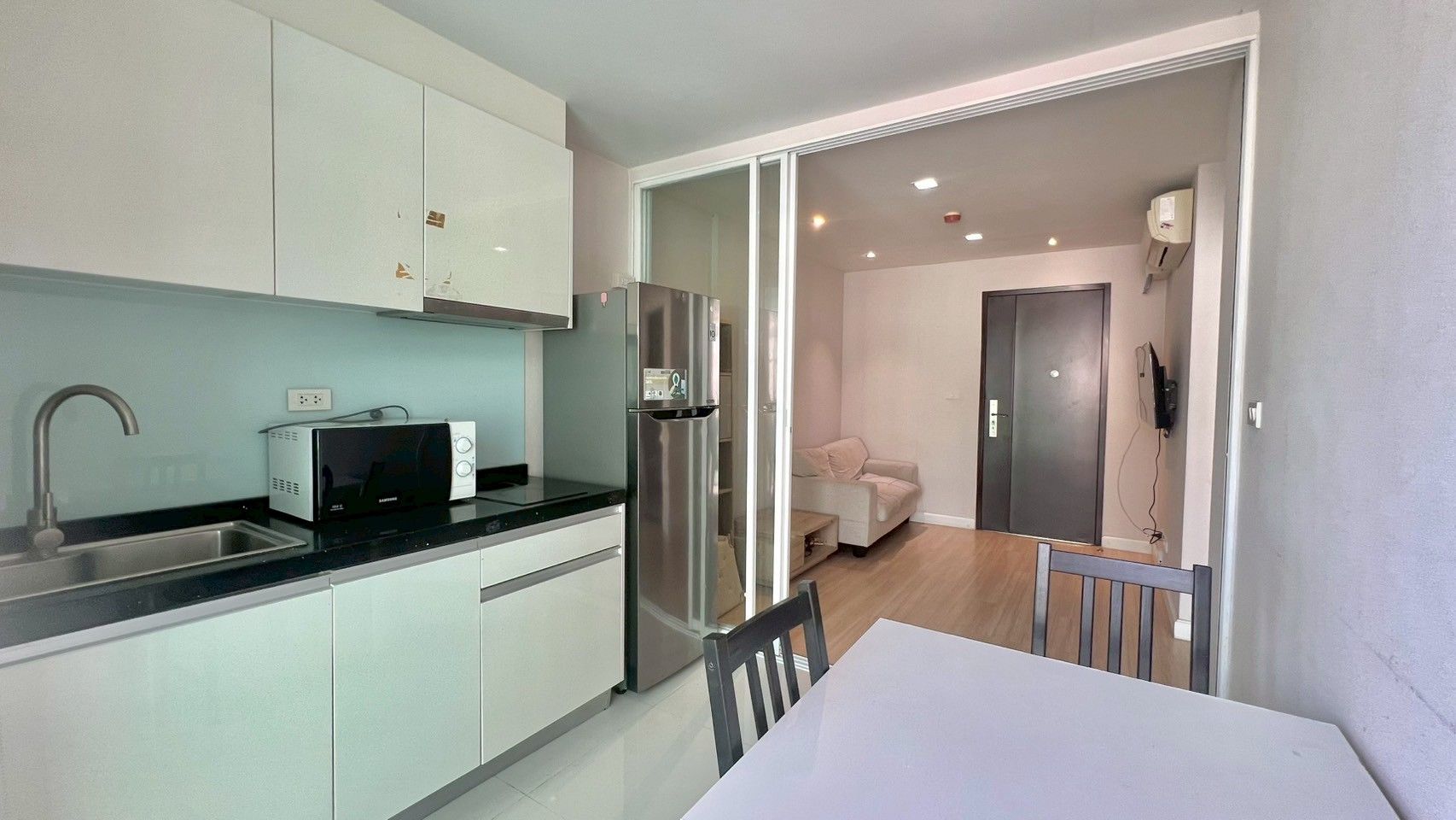 Mayfair Place Sukhumvit 64 - Image 13