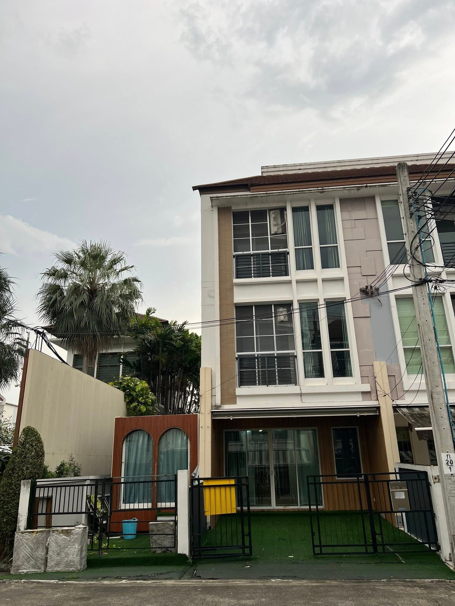 3 ห้องนอน ทาวน์เฮาส์ สำหรับขาย ใน หนองบอน, ประเวศ, กรุงเทพมหานคร - Image 17