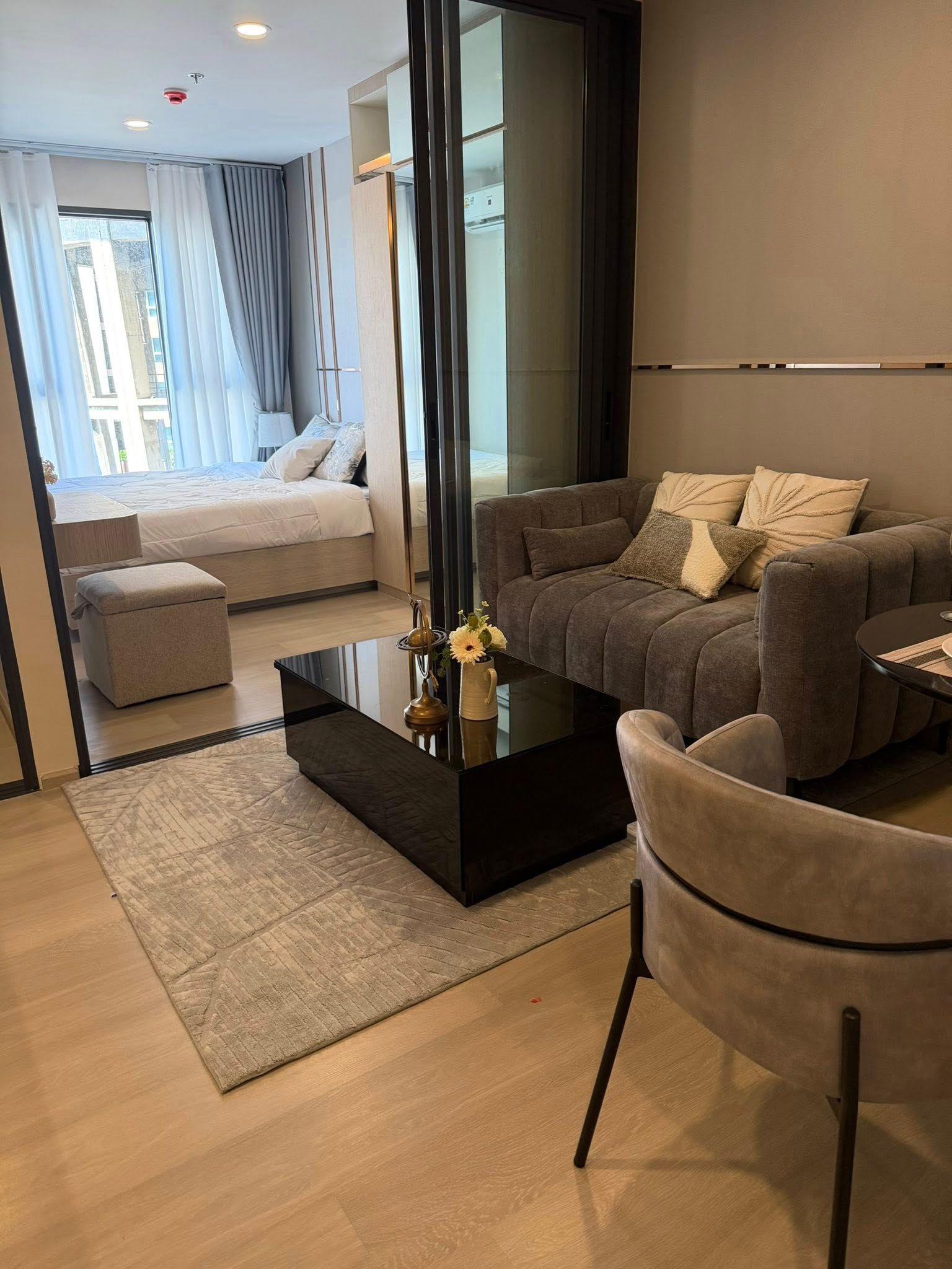 1 卧室 公寓 出租 在  - Image 1