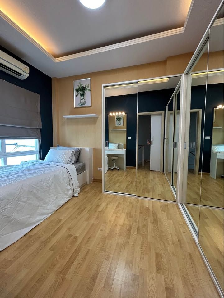 3 卧室 联排别墅 出租 在  - Image 10