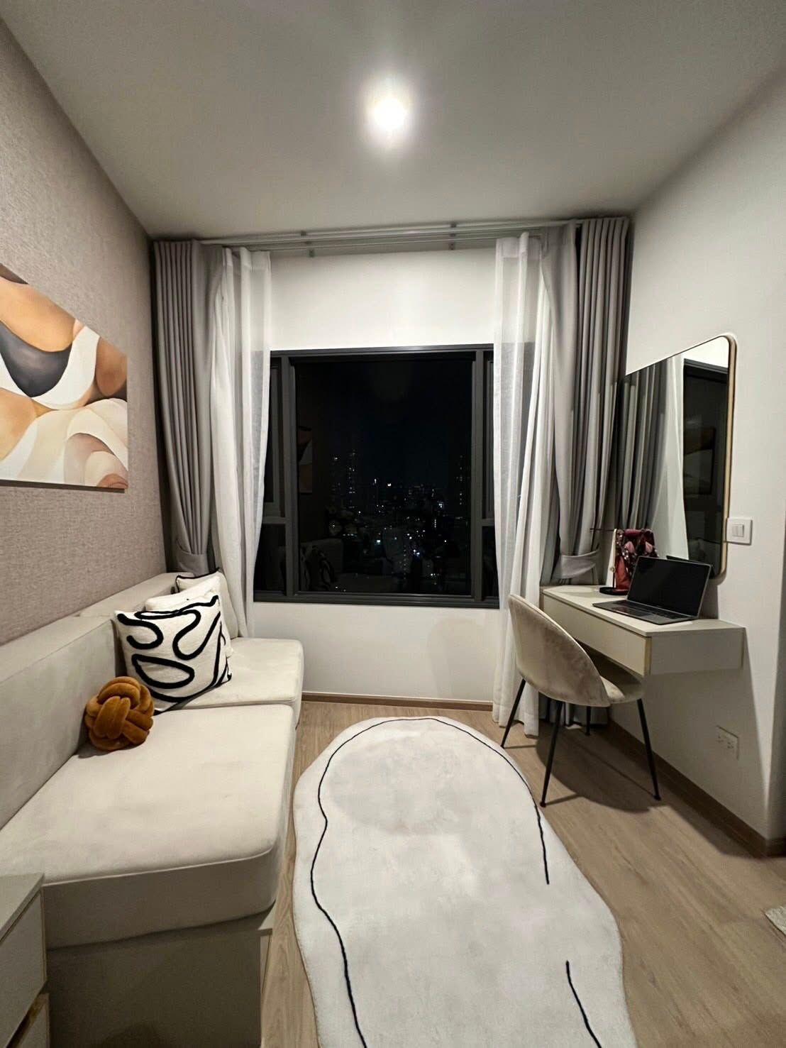 Life Rama 4 - Asoke - Image 2