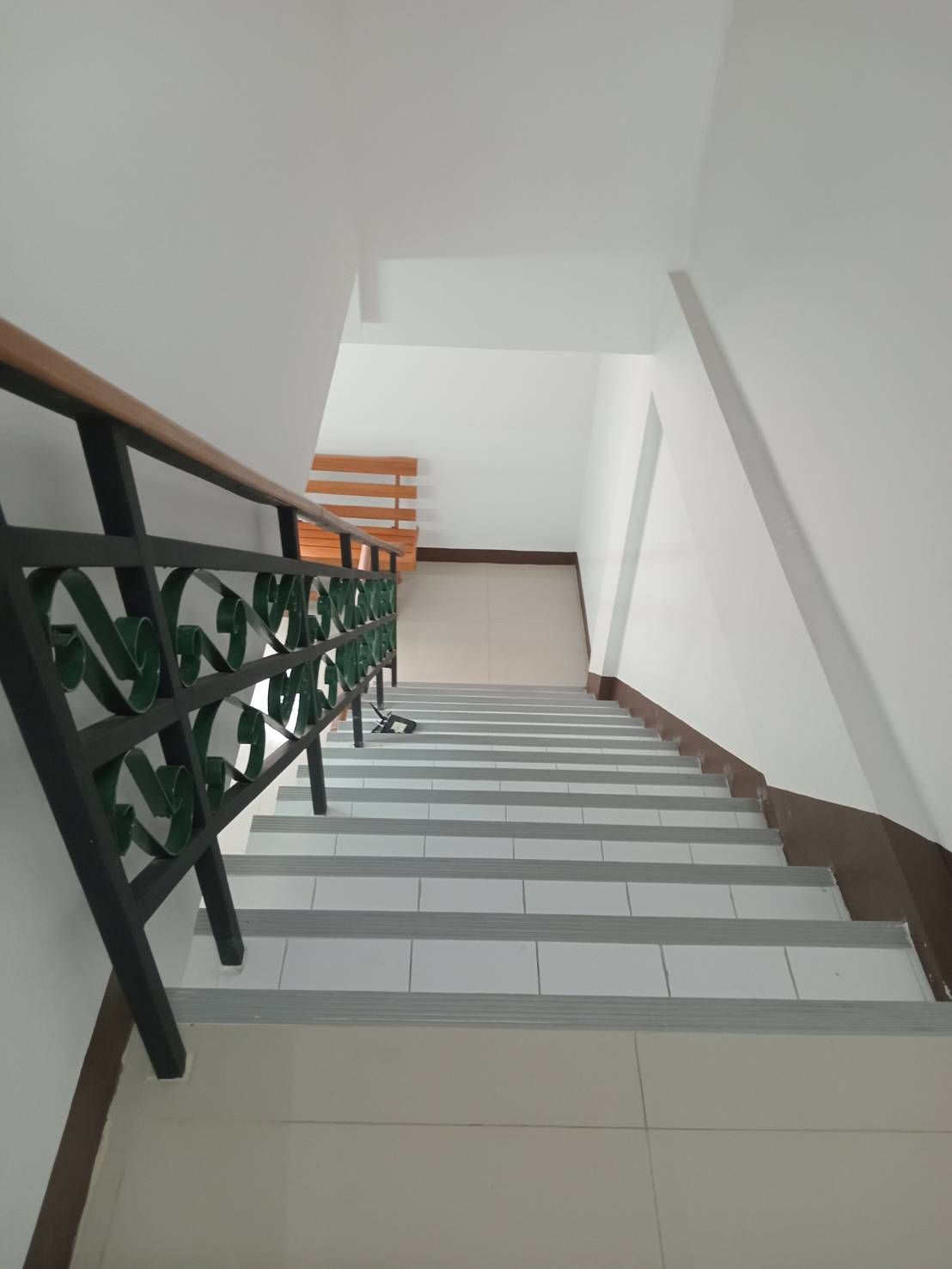 uploads/6fcc1896-9402-4de0-8b07-edfd277d3373/04ffd0d5-690e-4cc2-821d-c6a53a04c9c3