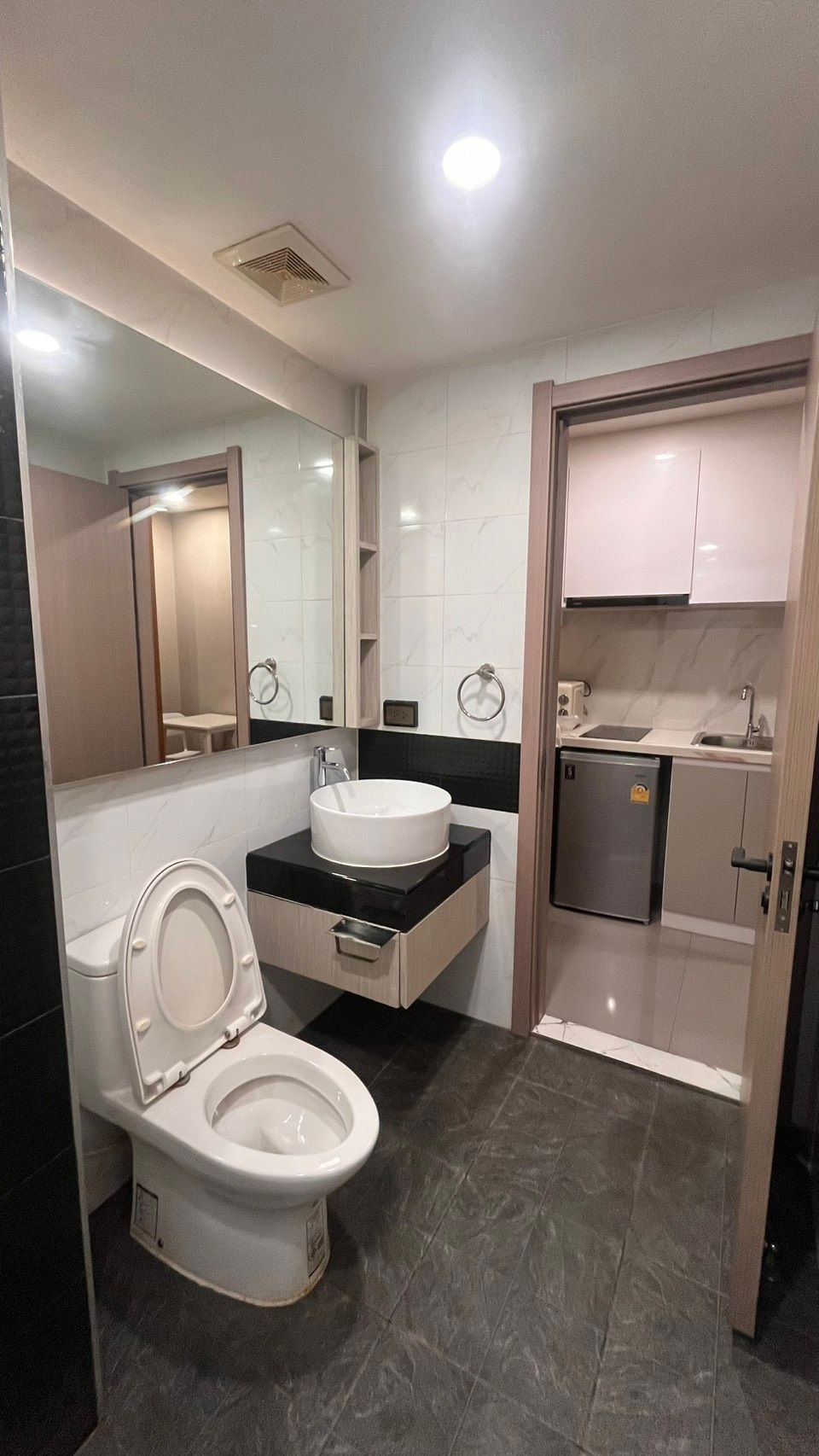 uploads/6fcc1896-9402-4de0-8b07-edfd277d3373/051d0dbf-b90f-4db6-ba38-9f3006a95dbe