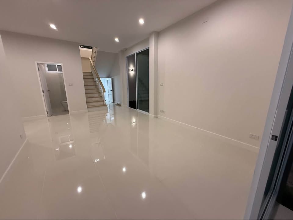 uploads/6fcc1896-9402-4de0-8b07-edfd277d3373/36280b34-2334-4c03-9d5f-f111f456340a