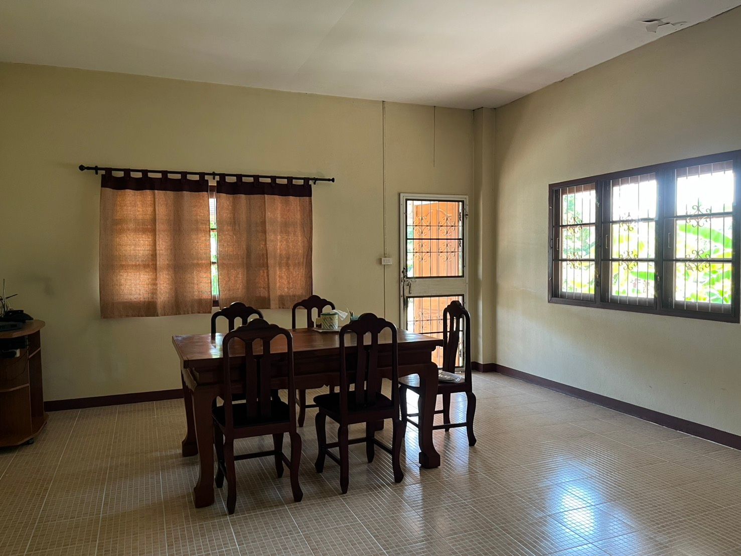 3 卧室 独立房屋 出租 在  - Image 11