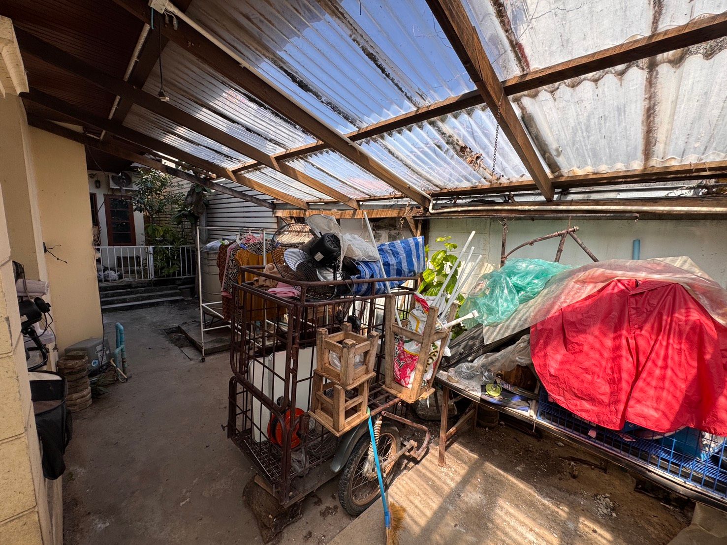 4 Bedroom House For Sale in Chang Khlan, Mueang Chiang Mai, Chiang Mai - Image 5