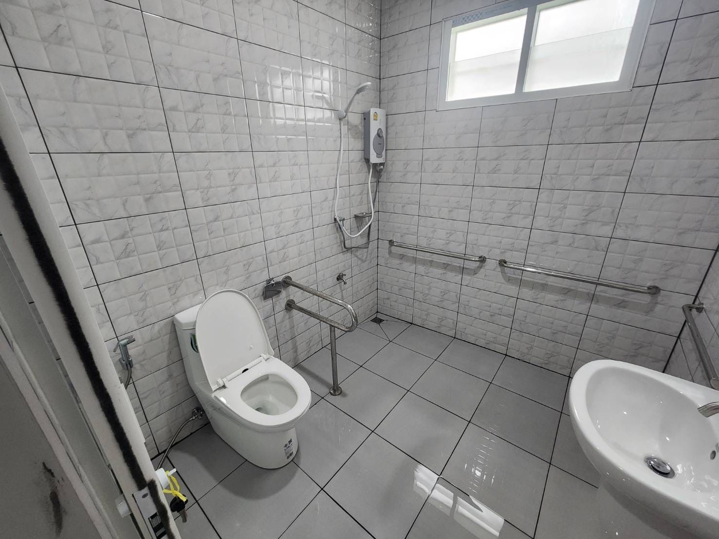 uploads/6fcc1896-9402-4de0-8b07-edfd277d3373/6bf887d4-6e03-4685-ab28-dcc8675c0bb8