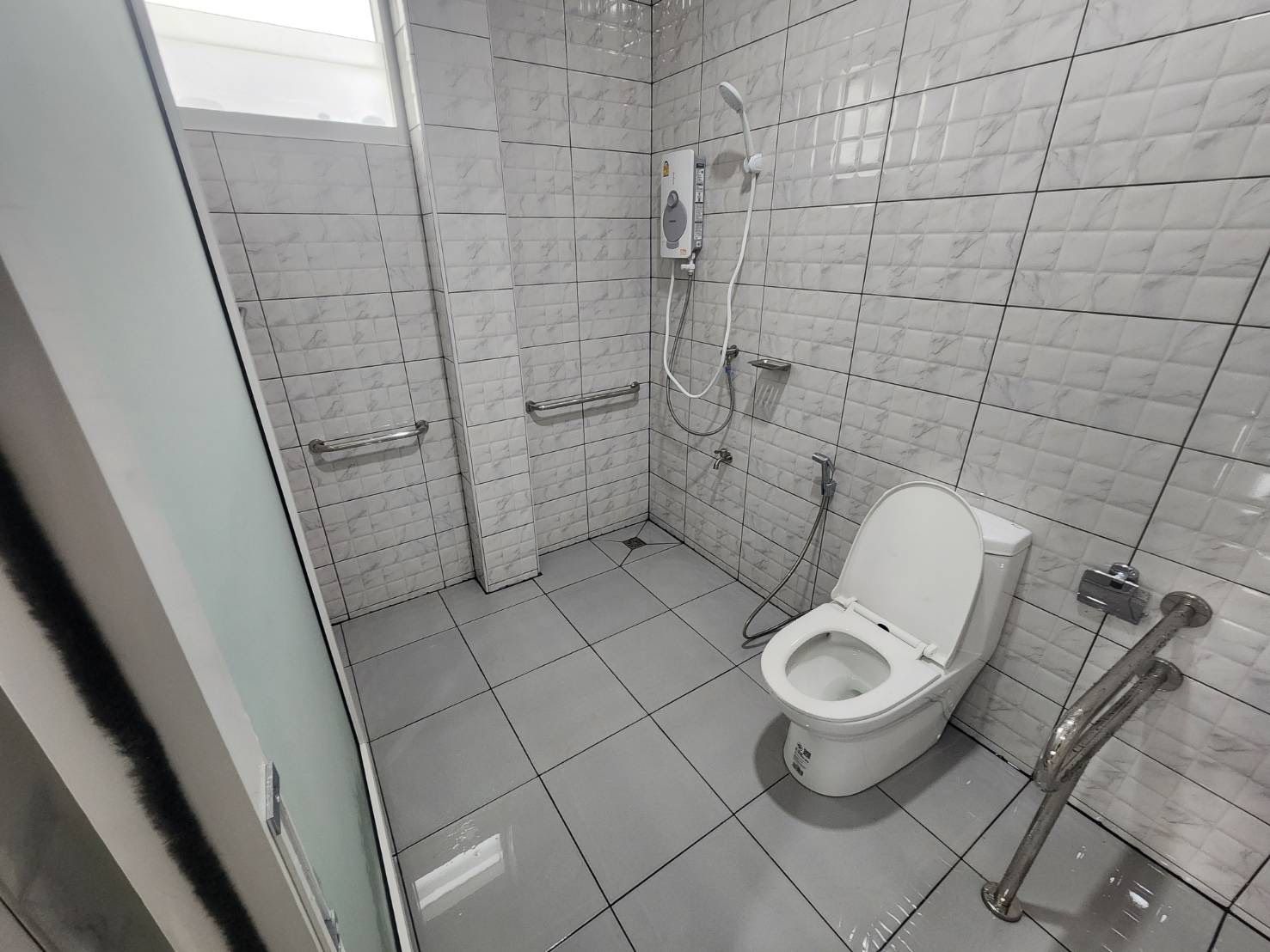 uploads/6fcc1896-9402-4de0-8b07-edfd277d3373/7d22daf3-0d06-4b70-914b-13e457db449f