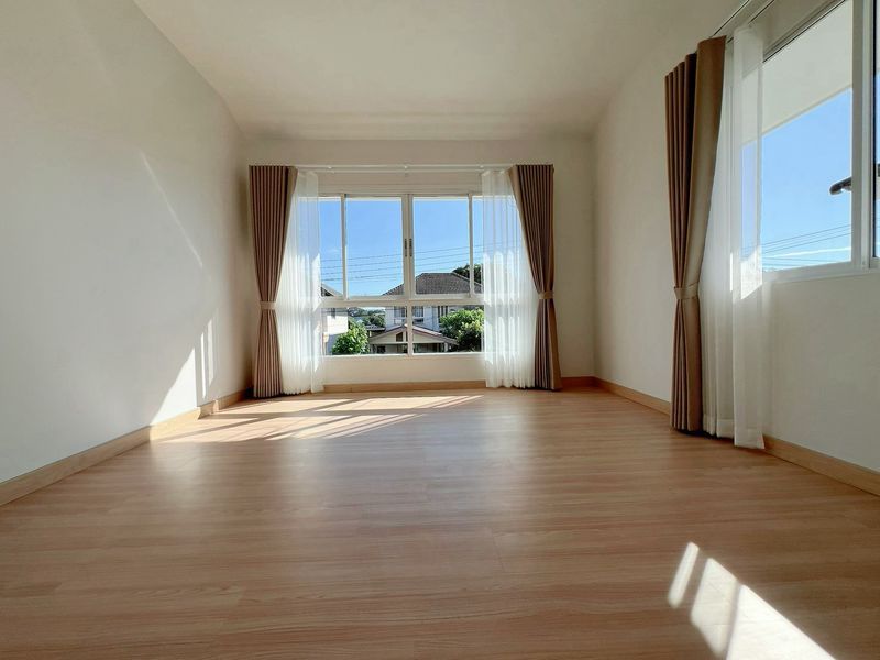 Karnkanok 8 - Image 10