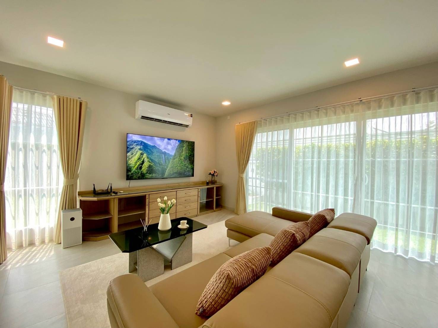 uploads/6fcc1896-9402-4de0-8b07-edfd277d3373/a97c2b66-1b3d-4caa-92ec-25c8a9c83d85