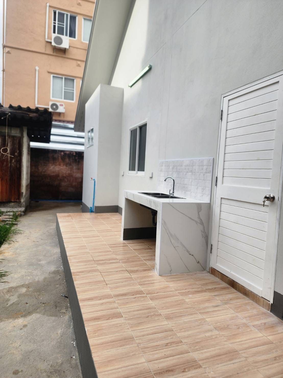 uploads/6fcc1896-9402-4de0-8b07-edfd277d3373/d7508539-116d-48b1-804c-d781e97c040e