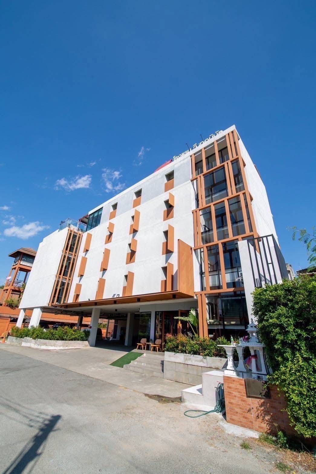 uploads/6fcc1896-9402-4de0-8b07-edfd277d3373/fd689481-be36-465c-acf3-68916efbba8d