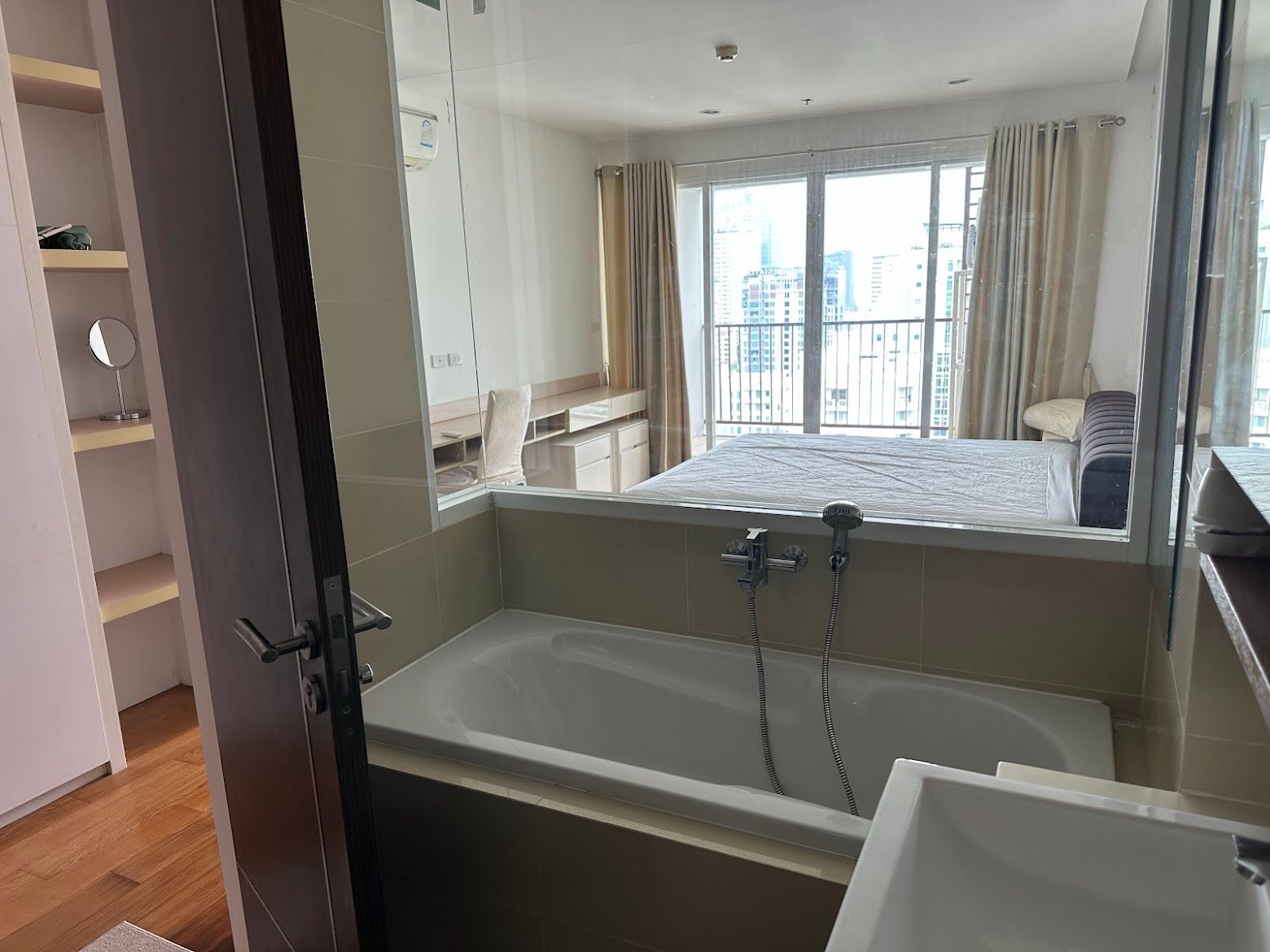 uploads/c165bcb5-5c58-4f47-a4e3-466a598785af/45d56c3b-991a-402c-8590-11350ff9a072