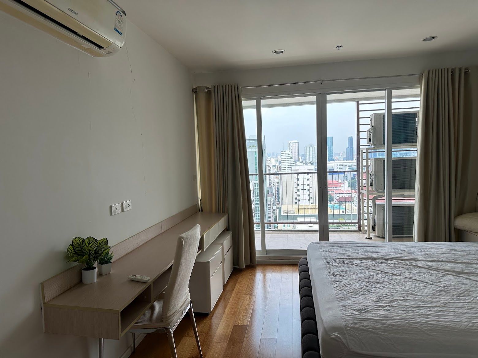 uploads/c165bcb5-5c58-4f47-a4e3-466a598785af/6c95ca63-c3aa-47a7-84d5-034d7f69e1c9