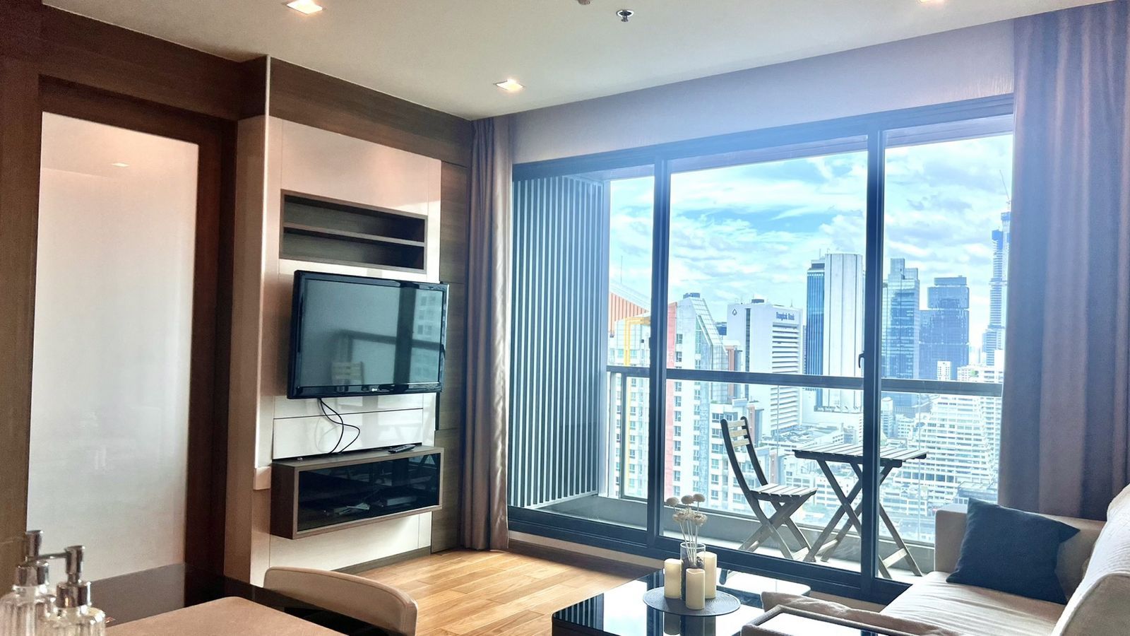 uploads/da946a0b-dc67-4b10-bfc4-a8d26ca86354/260f9e6d-0d3b-428f-b5c4-a7feb87a1265