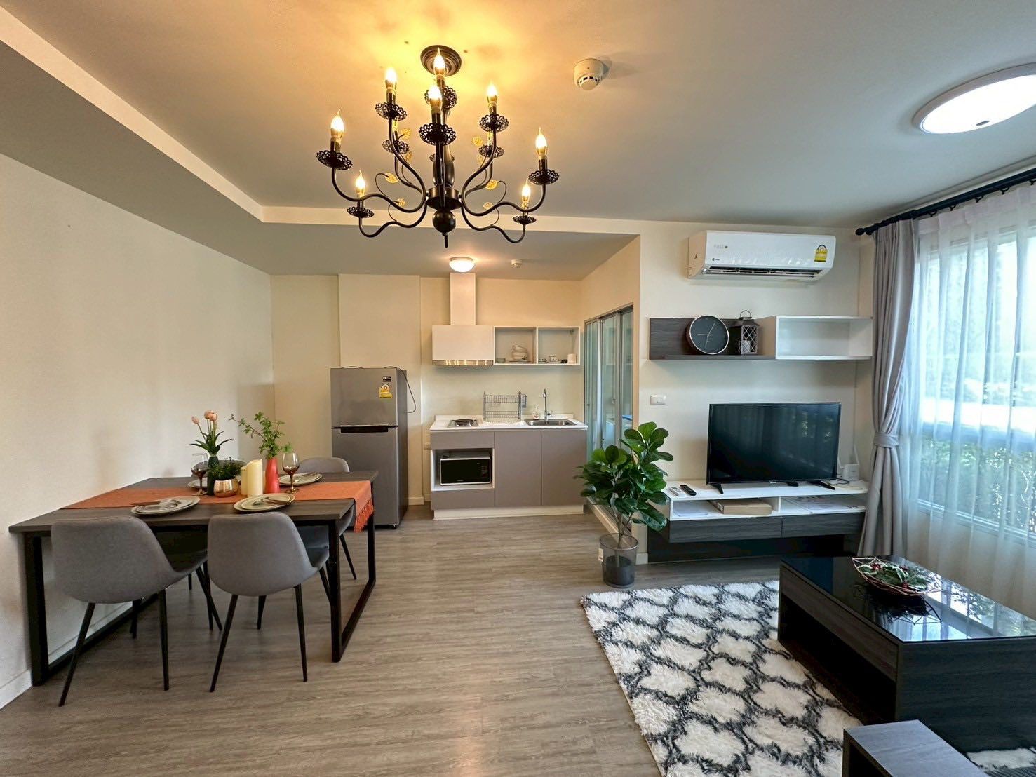 1 卧室 公寓 出售 在  - Image 2