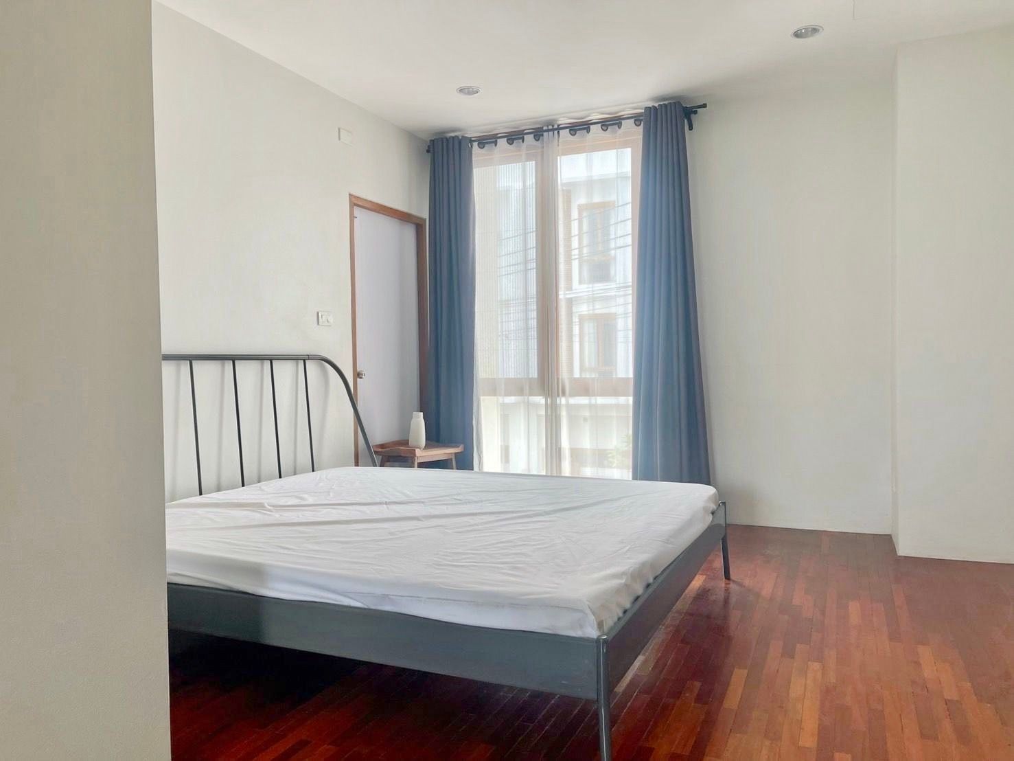 uploads/efe1bc97-da39-4732-9026-bc1cbf882b7a/047e8885-d3d1-4fdf-964f-e3a747cdea75