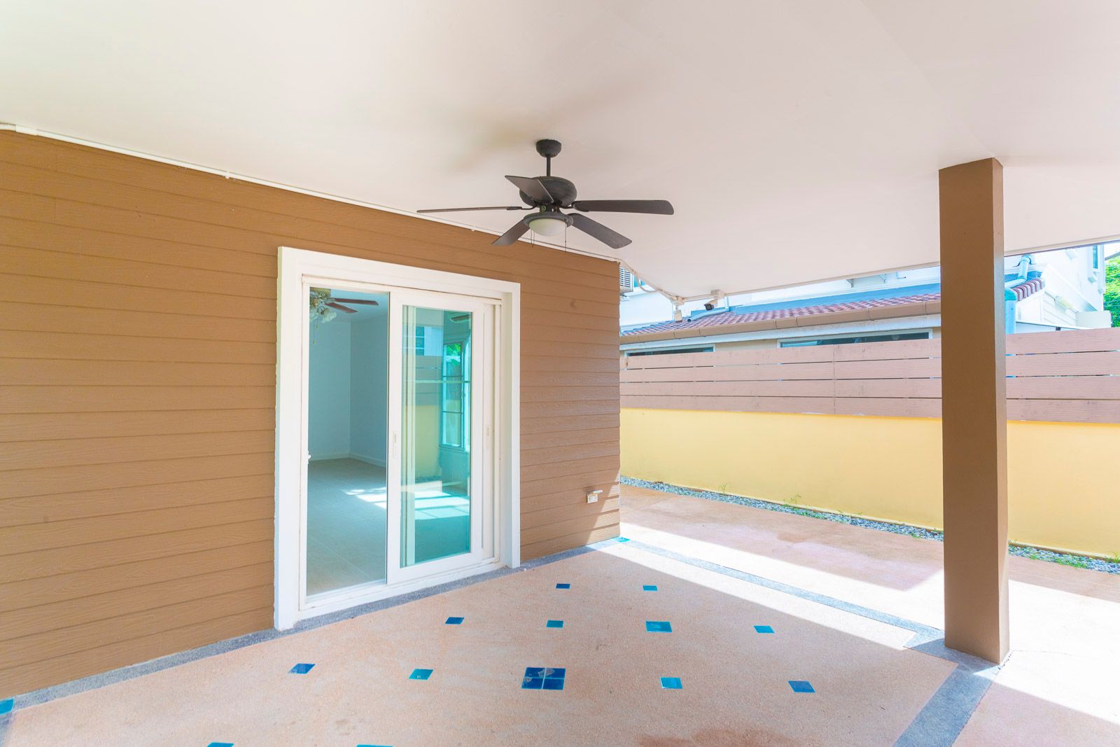 3 卧室 独立房屋 出售 在  - Image 26