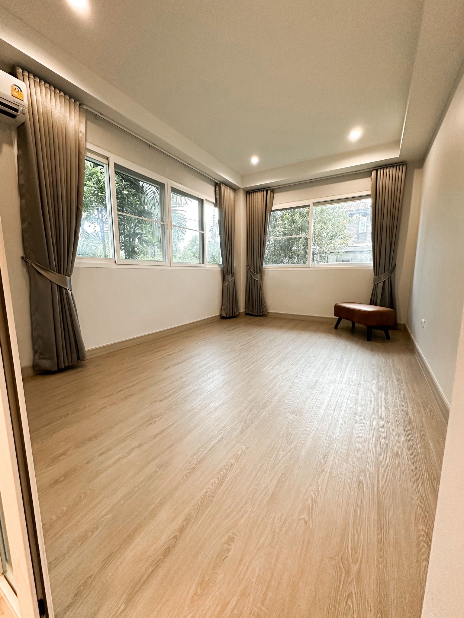 บุราสิริ - Image 14