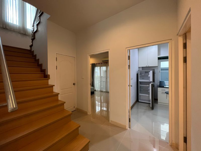 4 卧室 独立房屋 出租 在  - Image 4