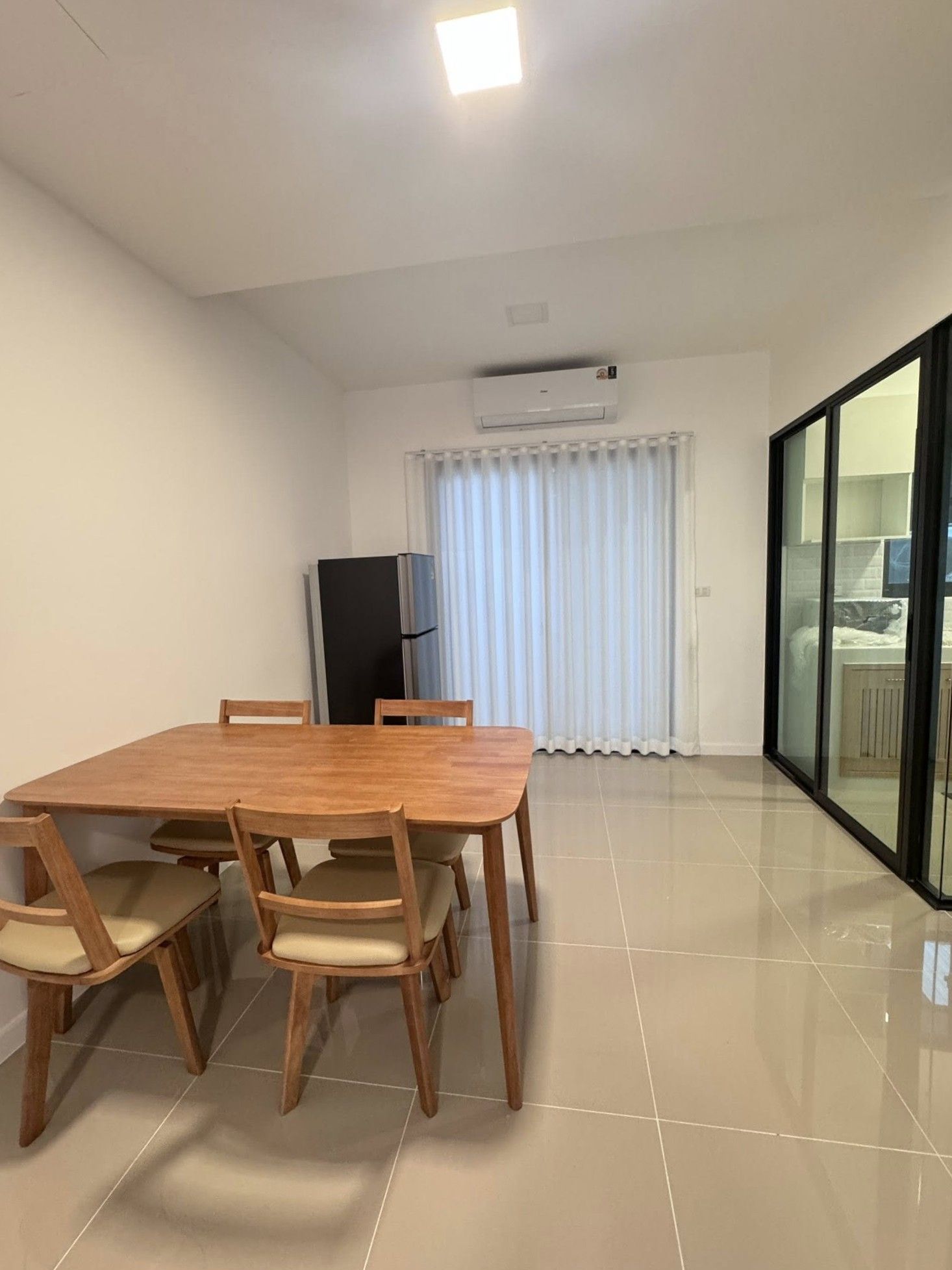 uploads/efe1bc97-da39-4732-9026-bc1cbf882b7a/06348598-287f-471d-8b97-83d22a9e8843