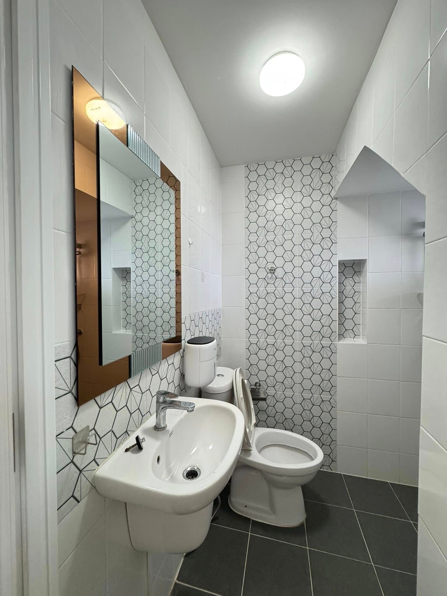 uploads/efe1bc97-da39-4732-9026-bc1cbf882b7a/06bafa7c-51dc-4c19-97c9-5865ca8fe78c