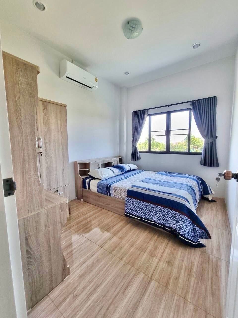 uploads/efe1bc97-da39-4732-9026-bc1cbf882b7a/0731da51-f219-440d-9693-56d3fa8dc986