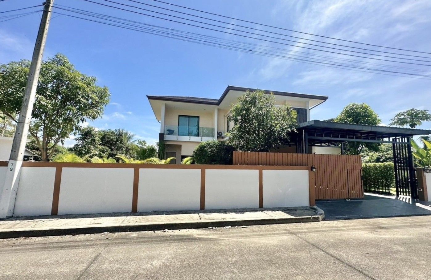 Lanna Lakeview - Image 2