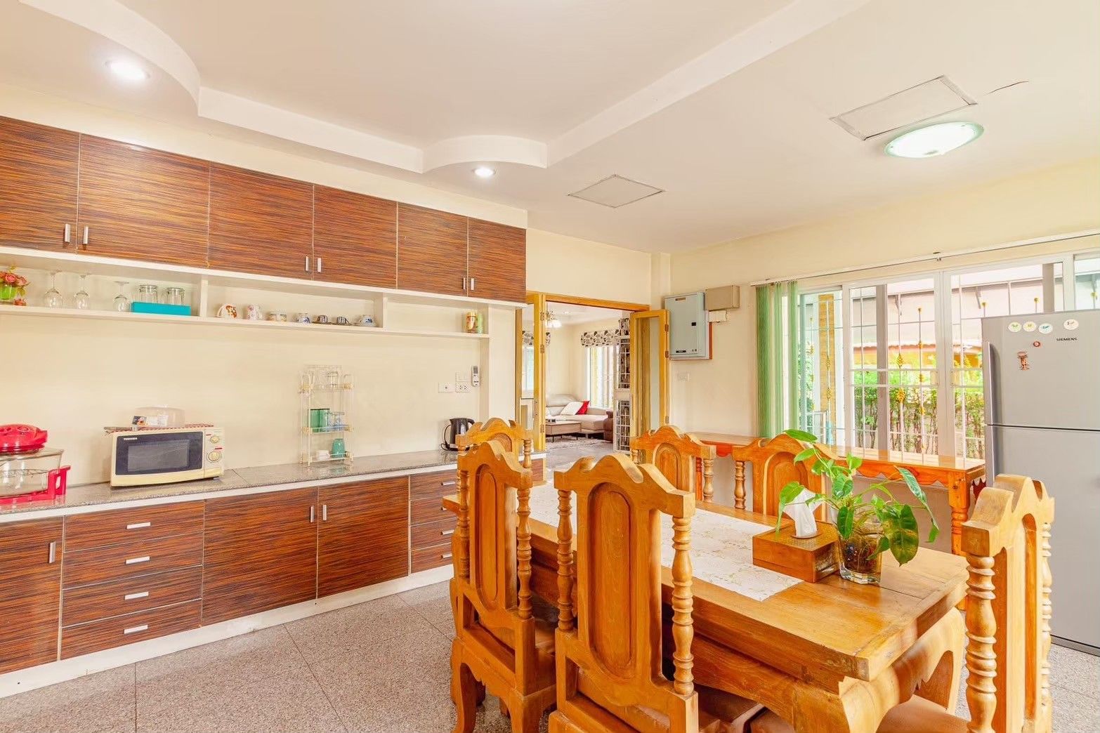 uploads/efe1bc97-da39-4732-9026-bc1cbf882b7a/086a6e27-121e-4699-ac84-c713cafe9491