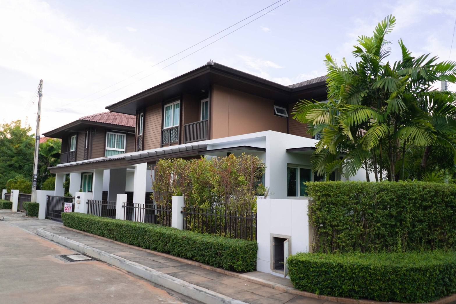 บุราสิริ - Image 1