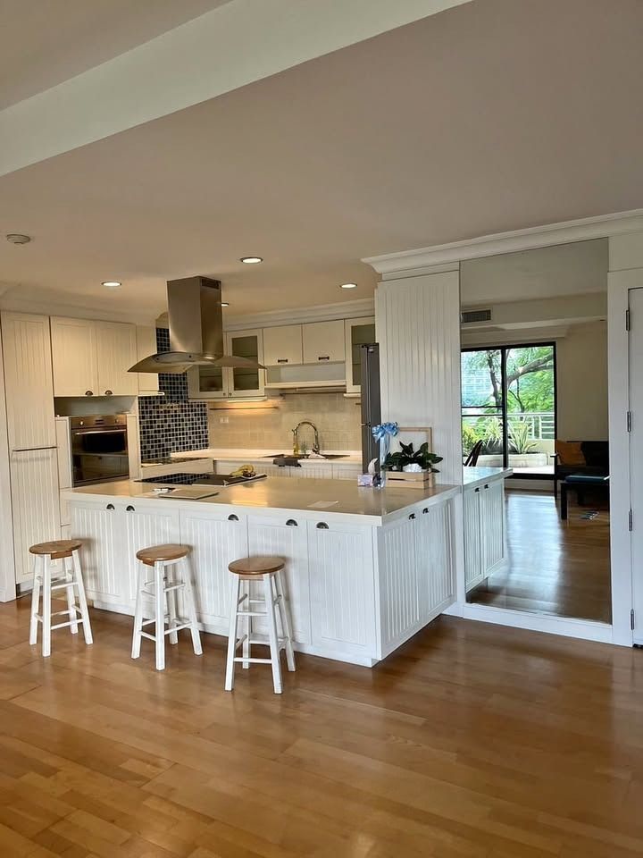 3 ห้องนอน คอนโด สำหรับขาย ใน ทุ่งมหาเมฆ, สาทร, กรุงเทพมหานคร - Image 1