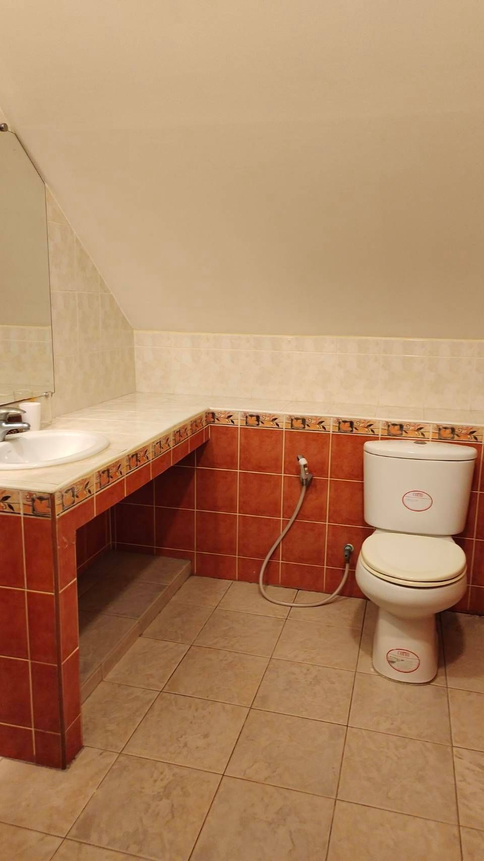 4 卧室 独立房屋 出租 在  - Image 7