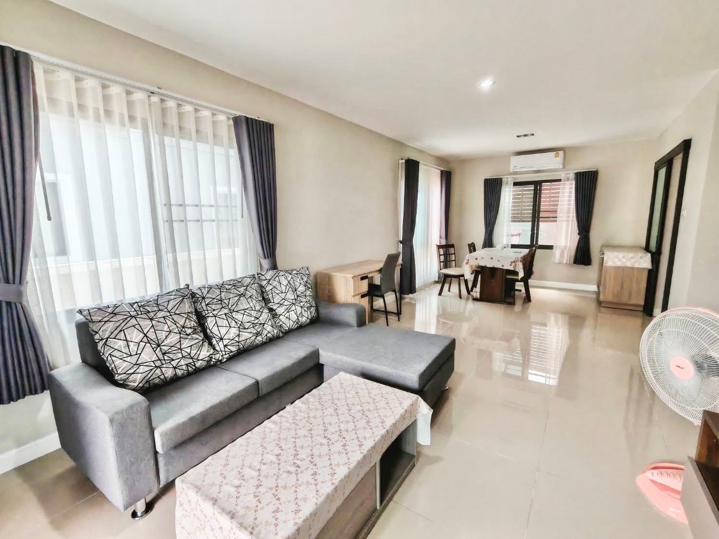 uploads/efe1bc97-da39-4732-9026-bc1cbf882b7a/0c96475e-25ba-449a-8605-a2fe2ad867ec