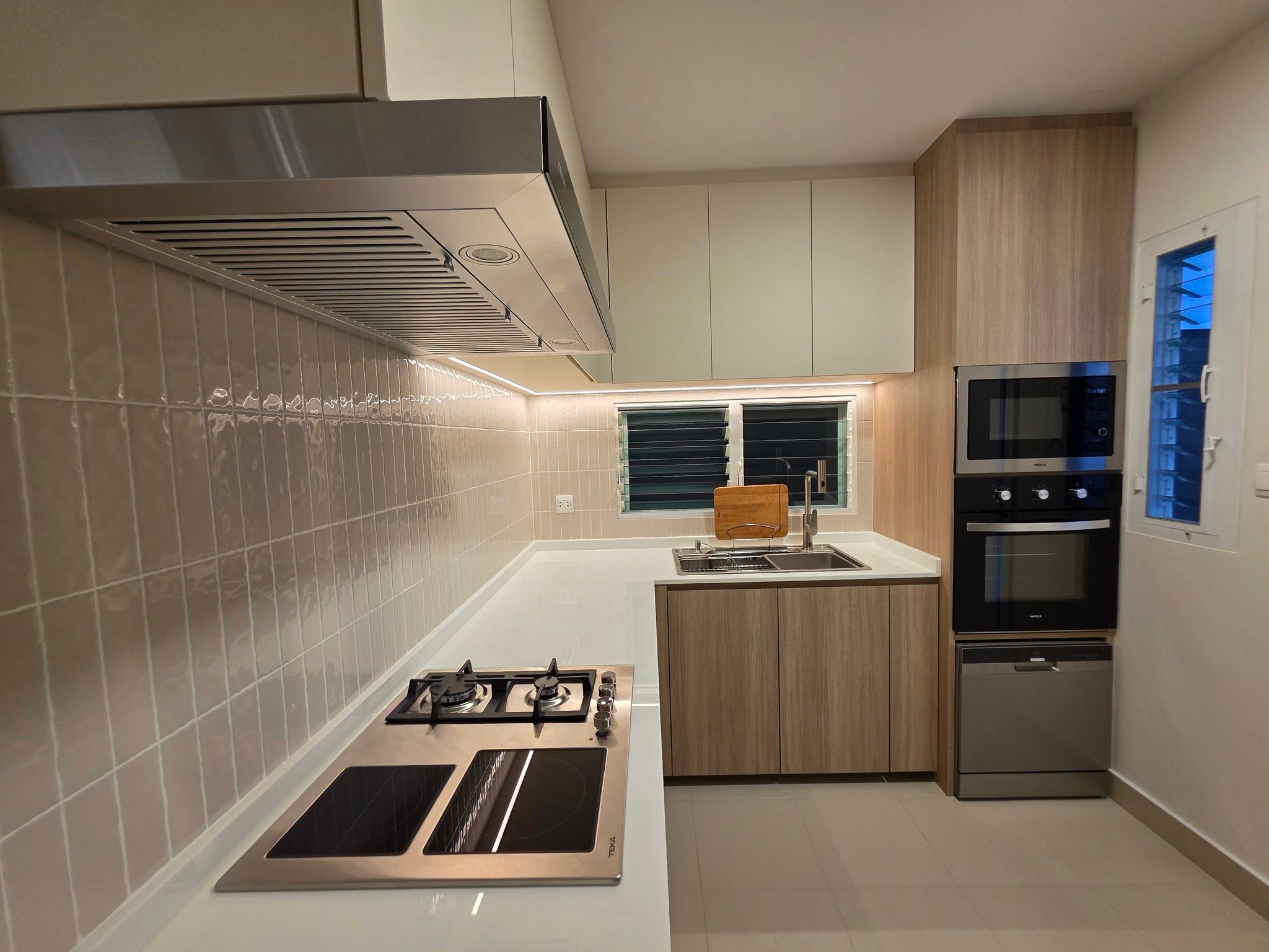 uploads/efe1bc97-da39-4732-9026-bc1cbf882b7a/0dad0721-d022-4c5b-9042-ae6cbe6cefb4