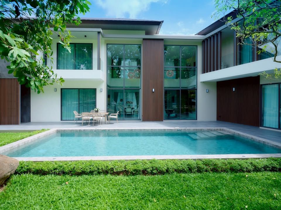 Summit Green Valley - Image 1