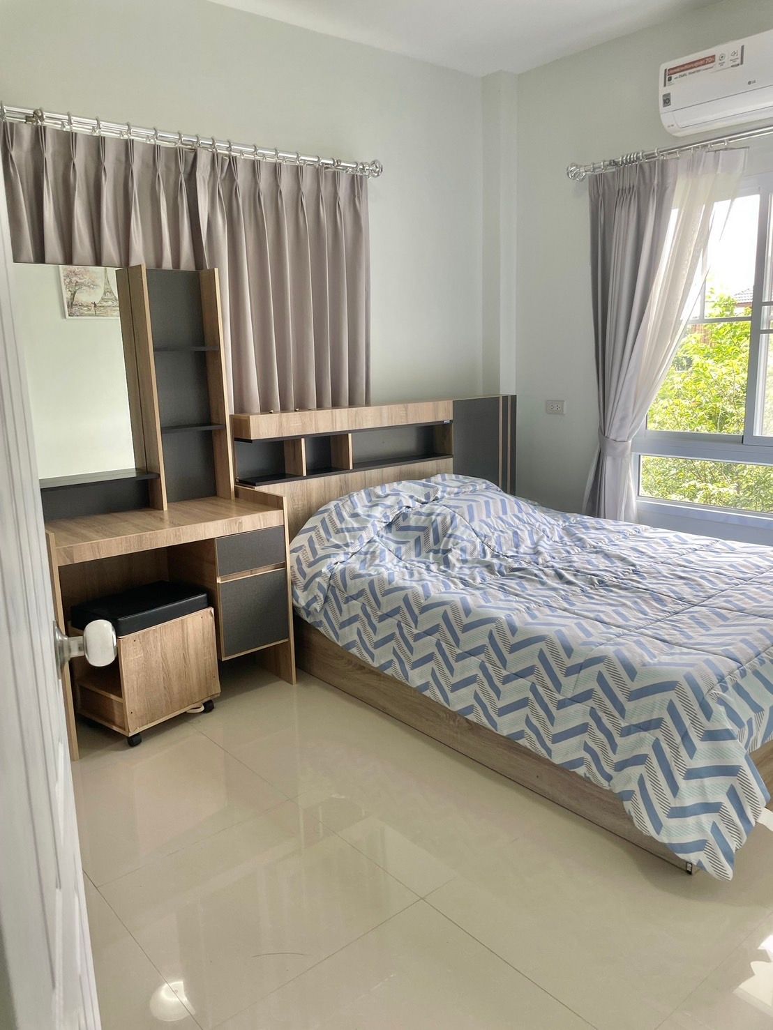 4 卧室 独立房屋 出租 在  - Image 18