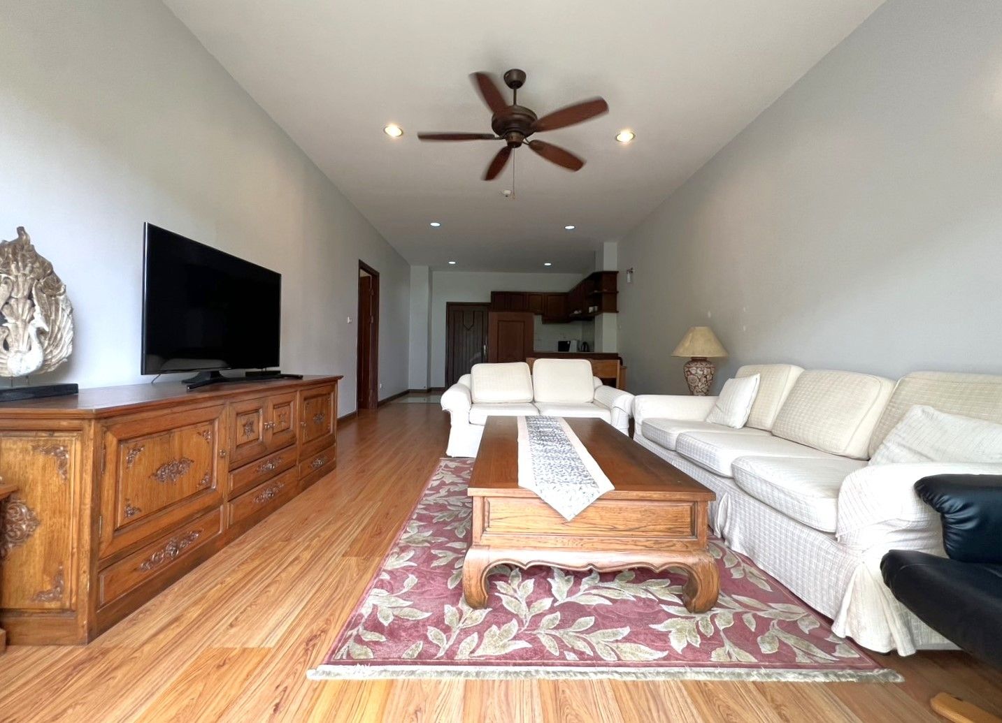 1 卧室 公寓 出售 在  - Image 1