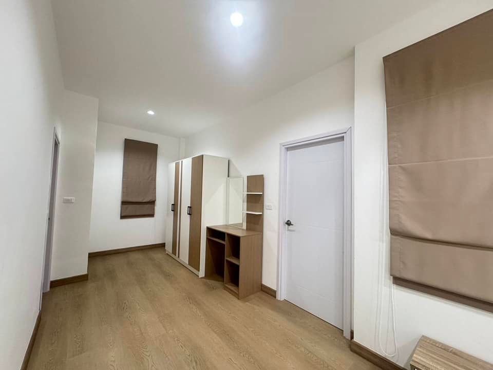 uploads/efe1bc97-da39-4732-9026-bc1cbf882b7a/1373e6e6-fce1-473b-bf49-b12d75b54037